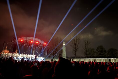 11 novembre 2025 - Retraite aux flambeau et concert - Olivier DUHAMEL-BAILLON (9) Concert symphonique au cœur de l'Anneau de la mémoire